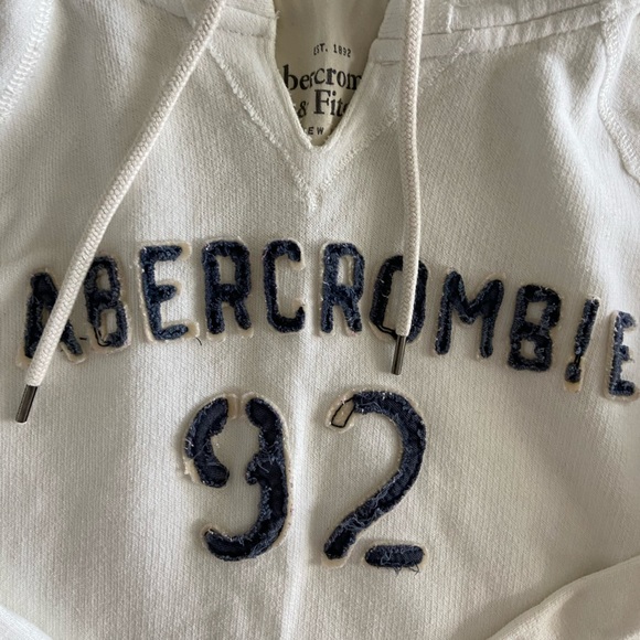 Abercrombie & Fitch - Logo sweatshirt - Picture 2 of 6